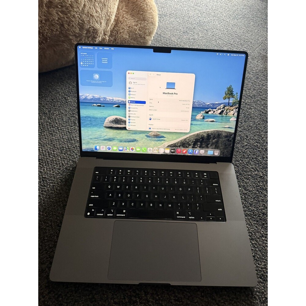 MacBook Pro 16 Space Gray 2021 3.2 GHz M1 Pro 10-Core CPU 16-Core GPU 16GB 1TB